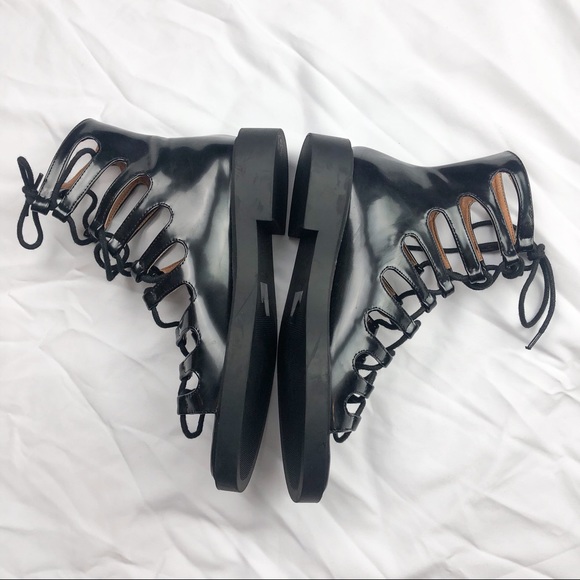 {SOLD} URBAN OUTFITTERS UO Lace Up Sandals 7 - Picture 4 of 8